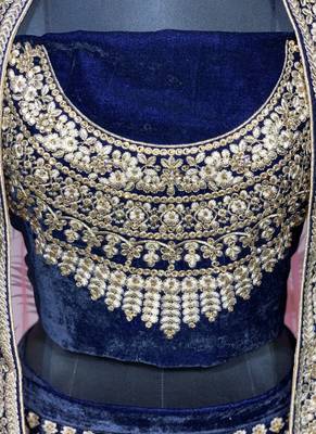 Blue embroidered velvet semi stitched lehenga 4