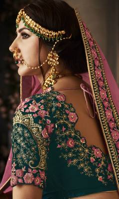 Green embroidered velvet semi stitched lehenga 3