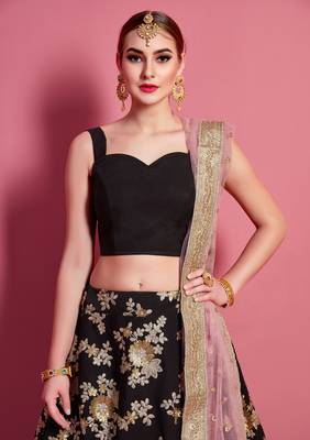 Black embroidered crepe Semi Stitched wedding & party lehenga 2
