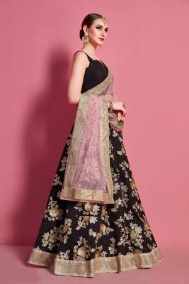 Black embroidered crepe Semi Stitched wedding & party lehenga 3