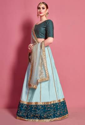 Sea-green zari and sequins embroidered art Silk Semi Stitched wedding Lehenga 3