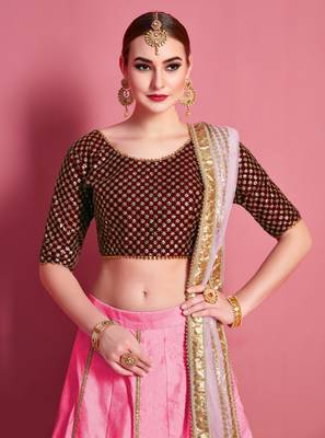 Baby-pink zari and sequins embroidered party wear Silk Lehenga 2