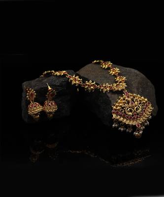 Gold Plated Mated Finish Necklace Set For Women 1