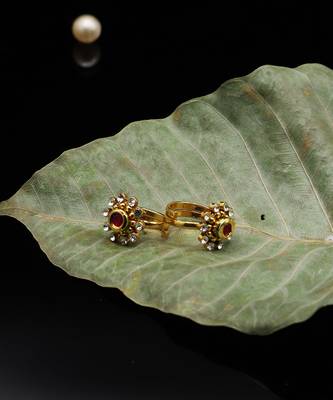 Gold Plated American Diamond Toe Ring 3