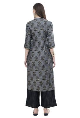 Women Gotta Patti Embroidery Kurta With Printed Pant(Mrp102) 2