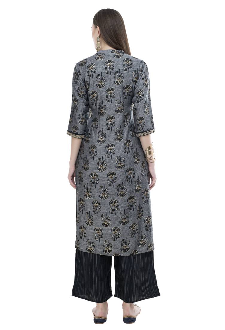 Women Gotta Patti Embroidery Kurta With Printed Pant(Mrp102)