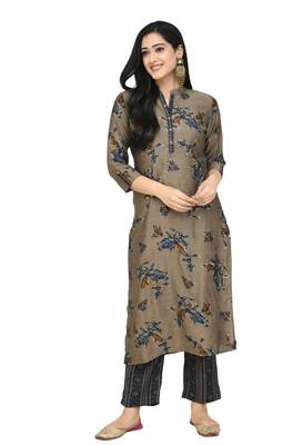 Lagi women straight floral printed kurta with printed pant (KD30B) 1
