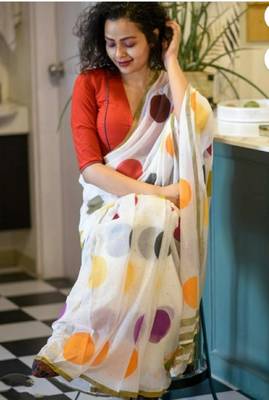 Cream printed linen saree with blouse 2