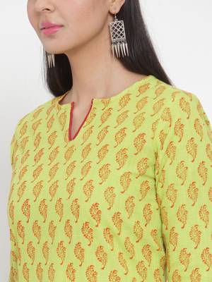 Green printed cotton kurtas-and-kurtis 5