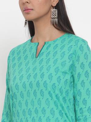 Turquoise printed cotton kurtas-and-kurtis 4