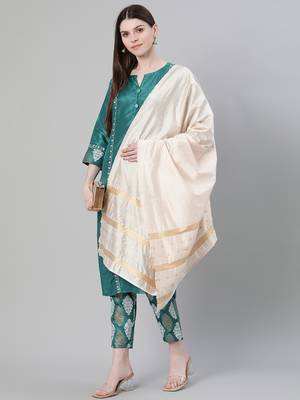 Green printed art silk kurtas-and-kurtis 5