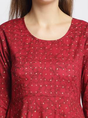 Red embroidered cotton ethnic-kurta pant set With Dupatta 3