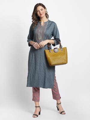 Grey embroidered rayon ethnic-kurta pant set 3