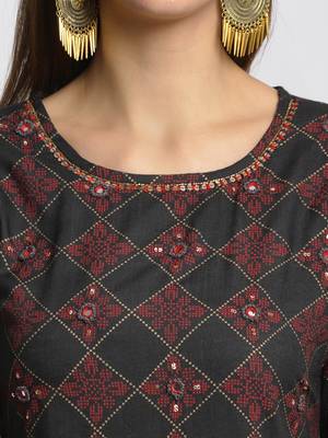 Black embroidered rayon ethnic-kurta pant set 4