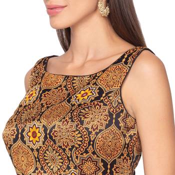 Black silk Readymade Saree Blouse 4