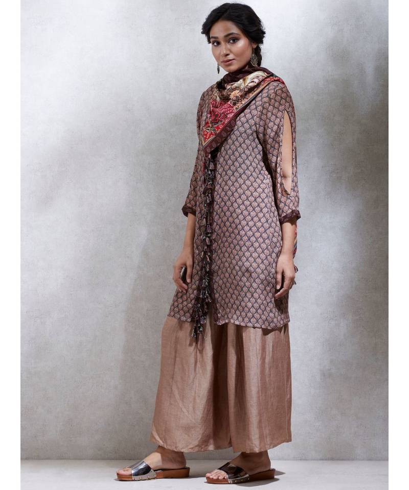 Brown & Beige Dabbu Print Kurta With Trouser And Scarf