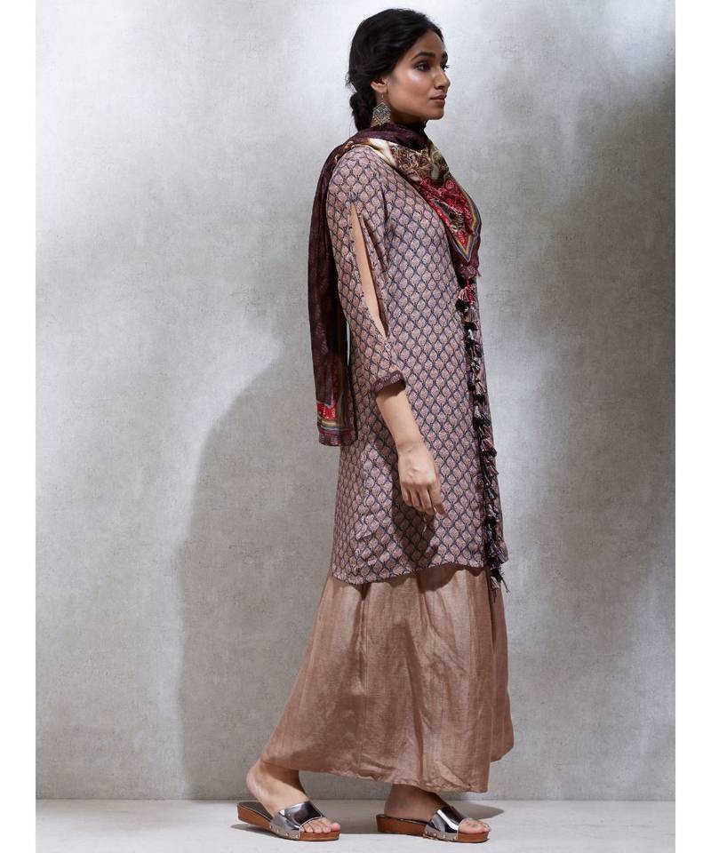 Brown & Beige Dabbu Print Kurta With Trouser And Scarf