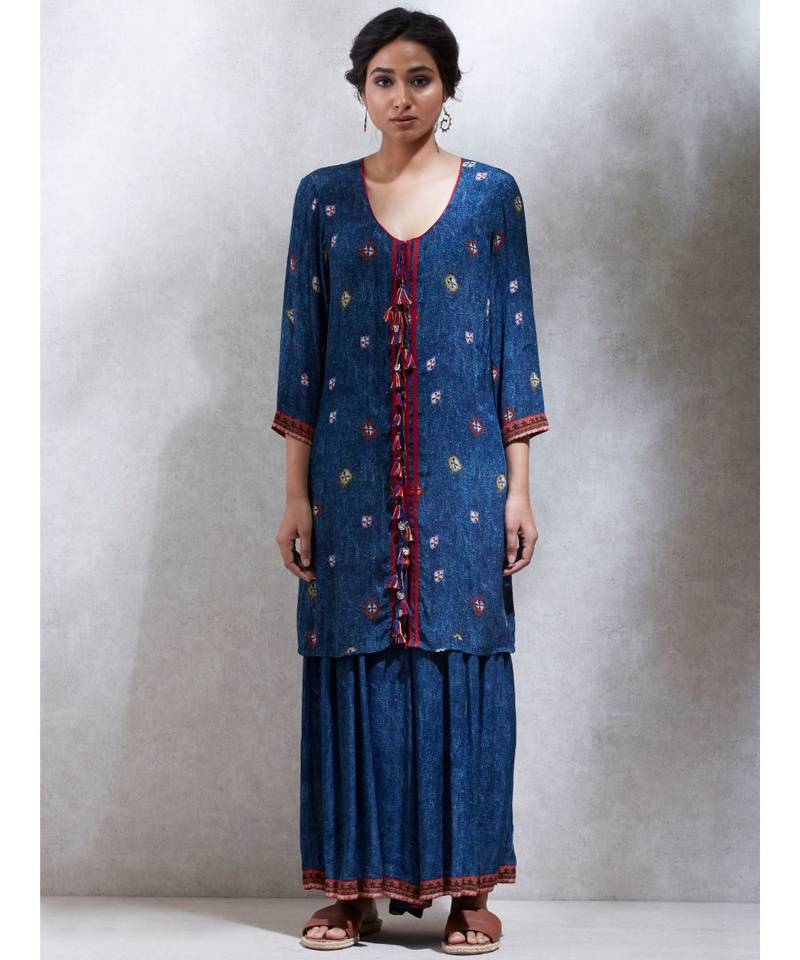 Round Neck 3/4 Sleeves  Kurta With Jacket & Trousers