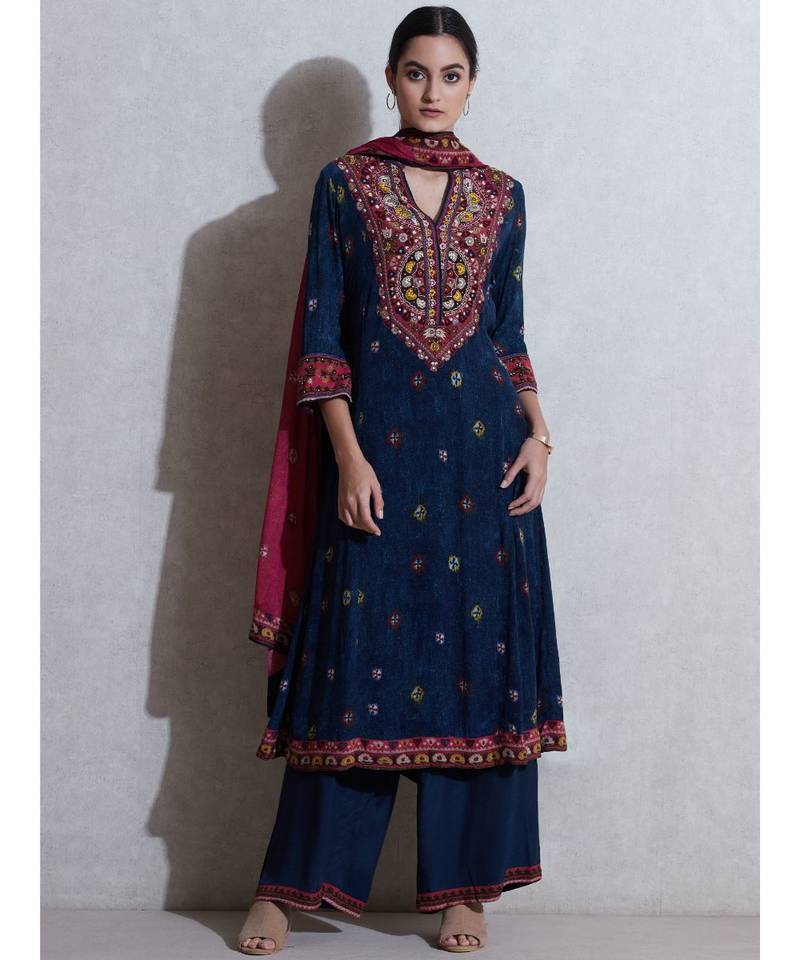 V-Neck with Placket 3/4 Sleeves Kurta With Pant And Dupatta