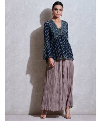 V Neck Flounce Sleeves Geometric Floral Kurti 1