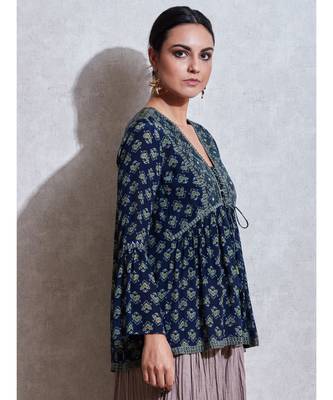 V Neck Flounce Sleeves Geometric Floral Kurti 3