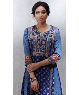 Round Neck Full Sleeves Indigo/ Smoky Blue Geometric Kurta With Pant And Dupatta 4