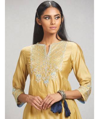 Radhika Apte In A Beige Embroidered Chanderi Kurta with Shrara and Dupatta 1