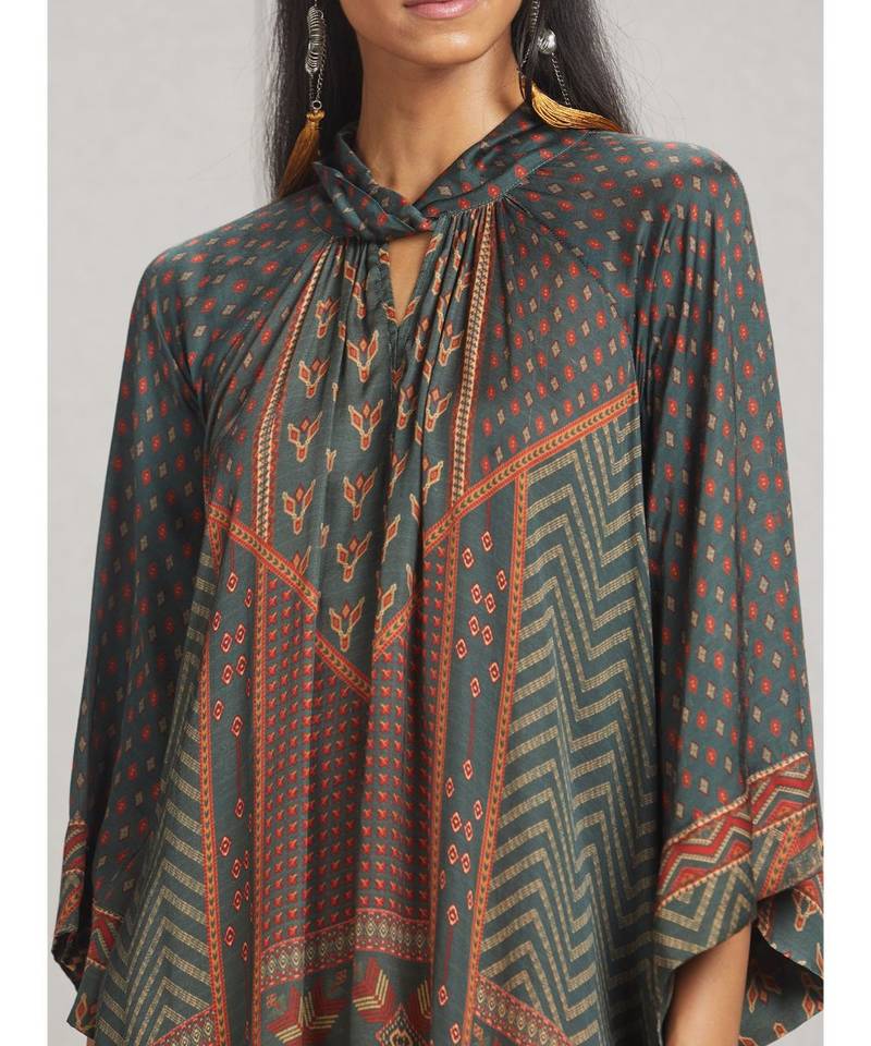 Twisted Neck 3/4 Sleeve Printed Asymmetrical Kurti