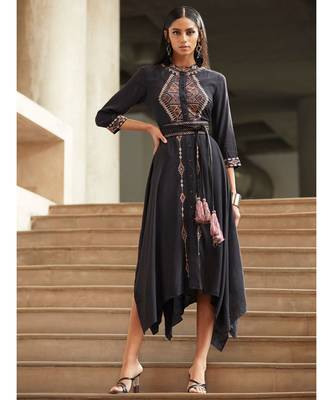 Round Neck 3/4 Sleeve Solid Asymmetrical Kurta With Embroidery 1