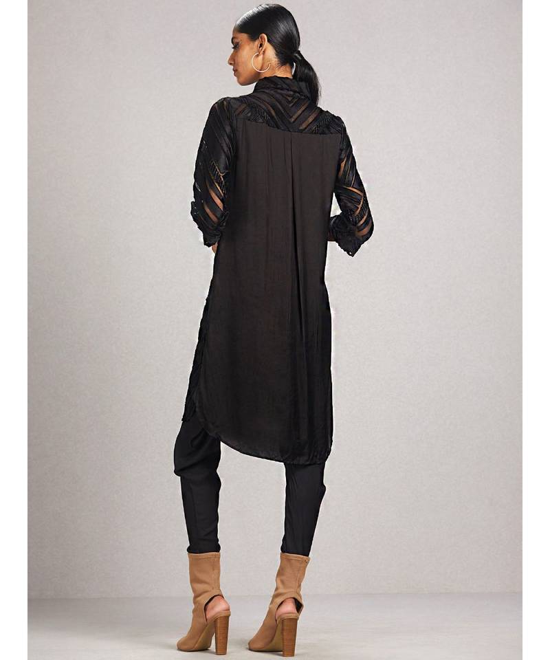 Shirt Collar 3/4 Sleeve Solid Velvet Kurti With Camisole