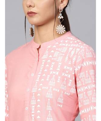 Varanga Women Peach-Coloured Yoke Design Straight Kurta 2