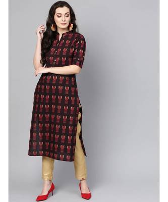 Varanga Women Black & Maroon Printed Straight Kurta 4