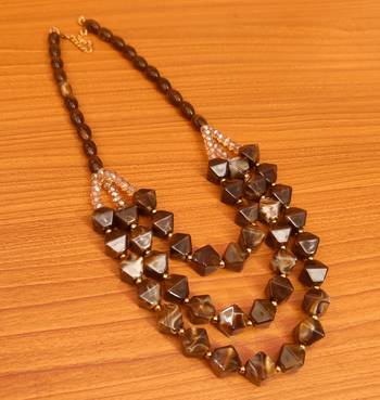 Brown necklaces 1
