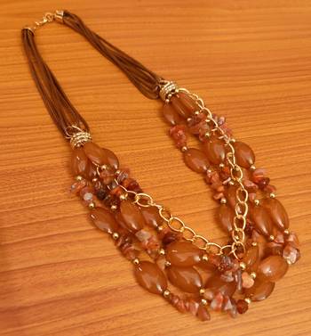Brown necklaces 1