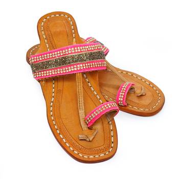 Pink & Golden Embellished Kolhapuri Chappal For Women & Girls 3