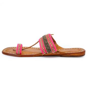 Pink & Golden Embellished Kolhapuri Chappal For Women & Girls 4