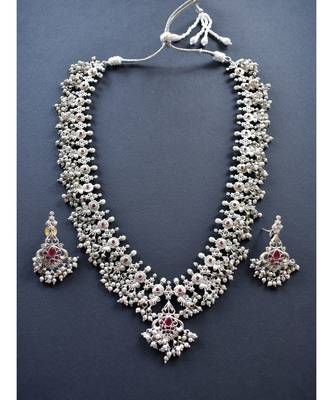 Temple Oxide Silver Clustered Pearl Necklace Set 1
