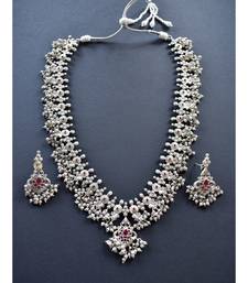 Temple Oxide Silver Clustered Pearl Necklace Set