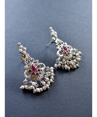 Temple Oxide Silver Clustered Pearl Necklace Set 4