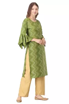 Green printed rayon kurtas-and-kurtis