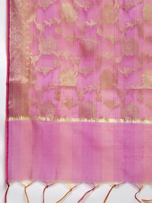 Aujjessa Pink Gold Banarasi Dupatta 4
