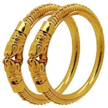 Gold bangles-and-bracelets 1