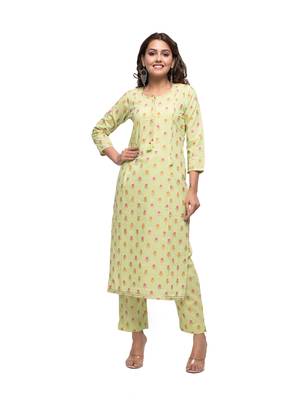 Green Floral Printed Kurta Pant Set 1
