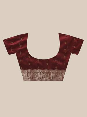 VASTRANAND Maroon & Golden Woven Design Zari Celebrity Banarasi Saree 5