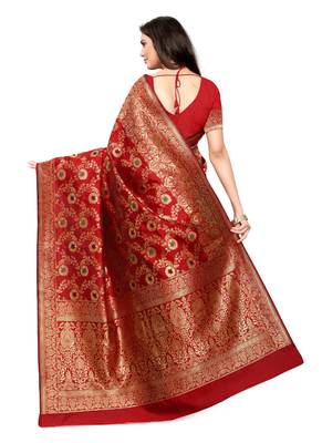 Red woven Banarasi silk blend Saree with blouse 4
