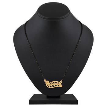 Asmitta Stylish Leaf Shape Gold toned Princess Mangalsutra For Women 2