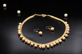 Gold Pearl Necklace Sets 4