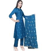 En Vogue Cotton Embroidered Kurta Set With Dupatta