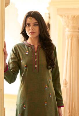 Mehendi embroidered silk salwar 2