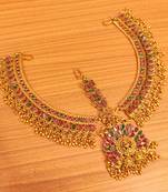 Multicolor maang-tikka